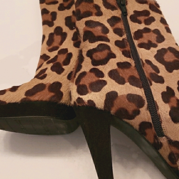 Stuart Weitzman booties beauties! - Picture 7 of 7
